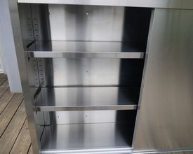 吊戸棚